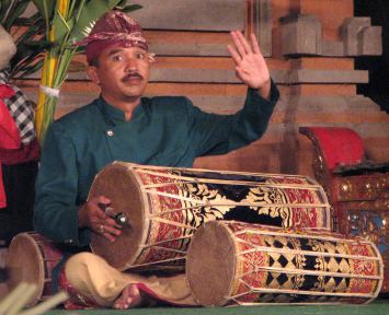 Ketut Cater